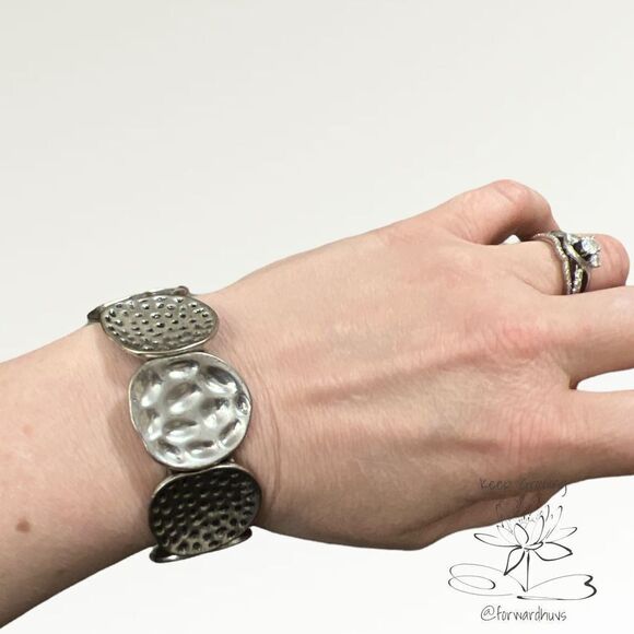 Bundle Sale 3 for $15 | Hammered Metal Bracelet | Acceptable Condition - Picture 1 of 6